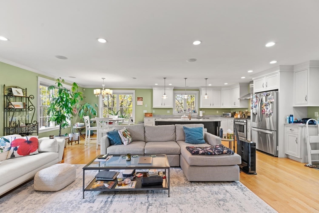 42-44 Oakview Terrace # 42