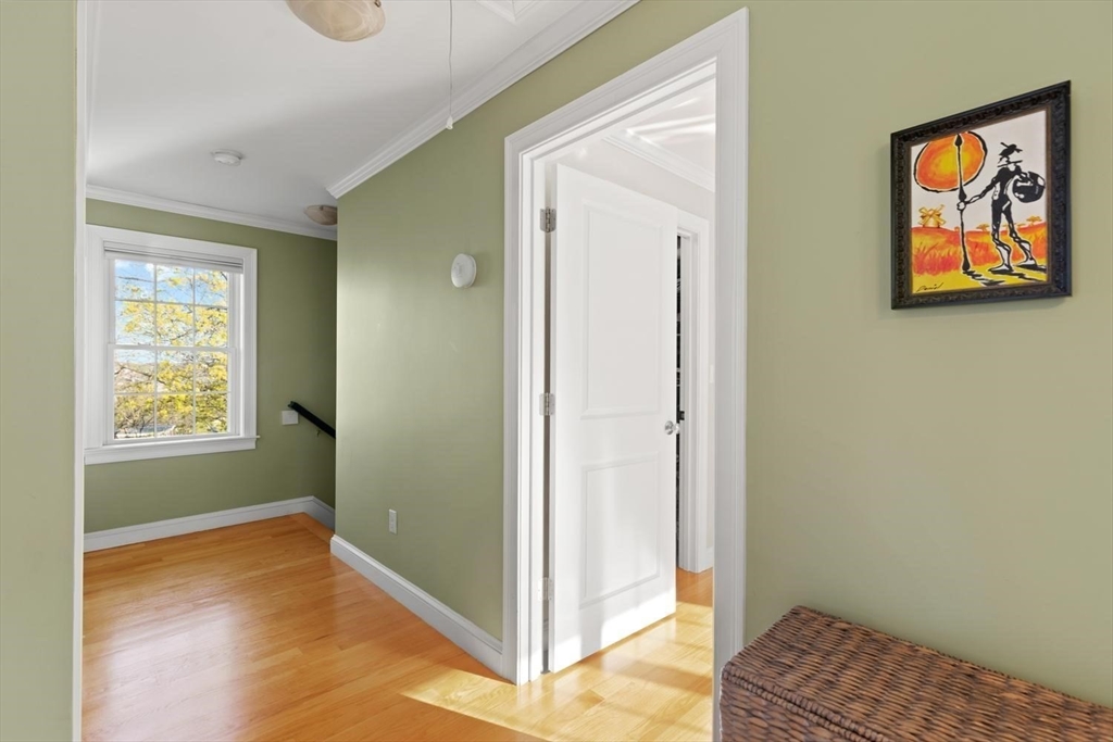 42-44 Oakview Terrace # 42