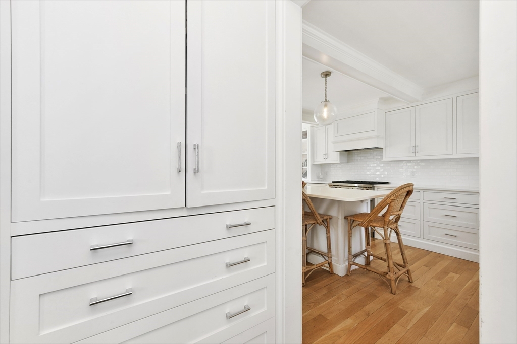 36 Stockbridge St