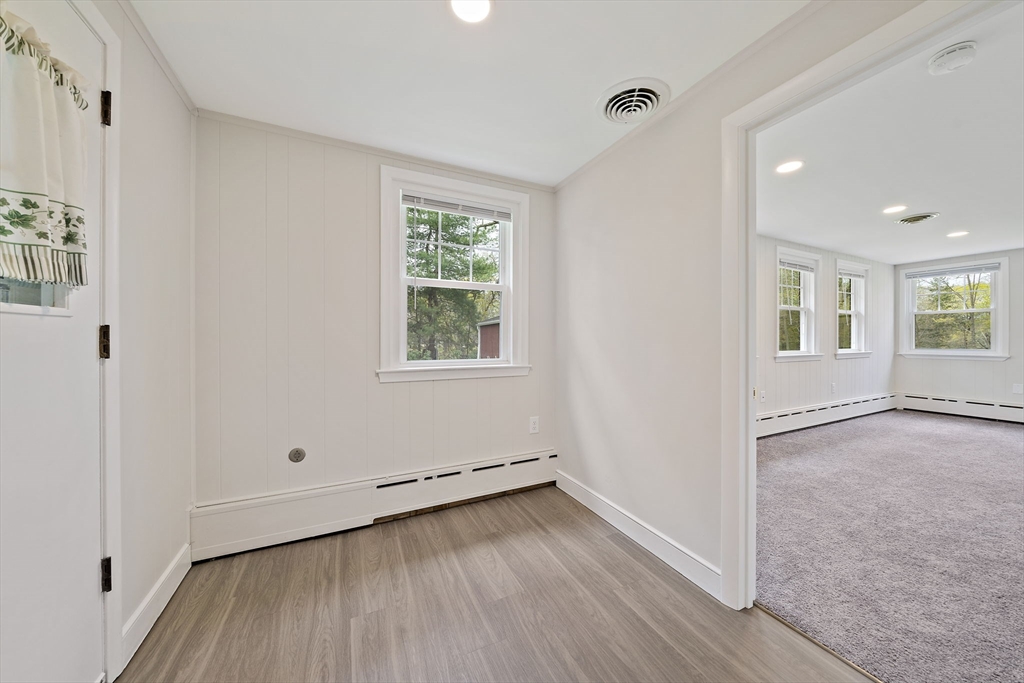 42 Norton Ave