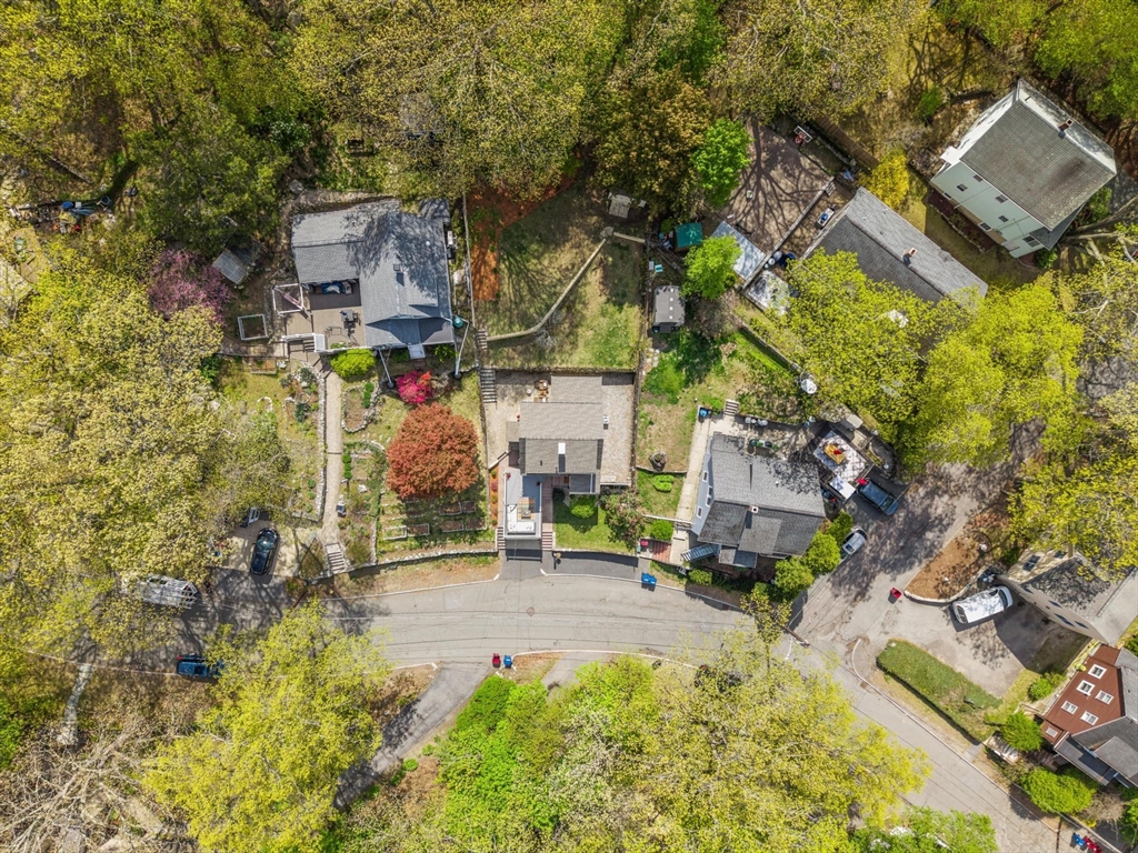 25 Naples Road