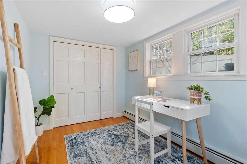 25 Naples Road