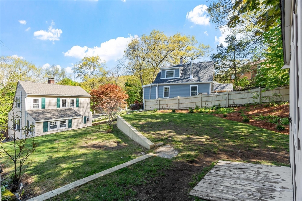 25 Naples Road