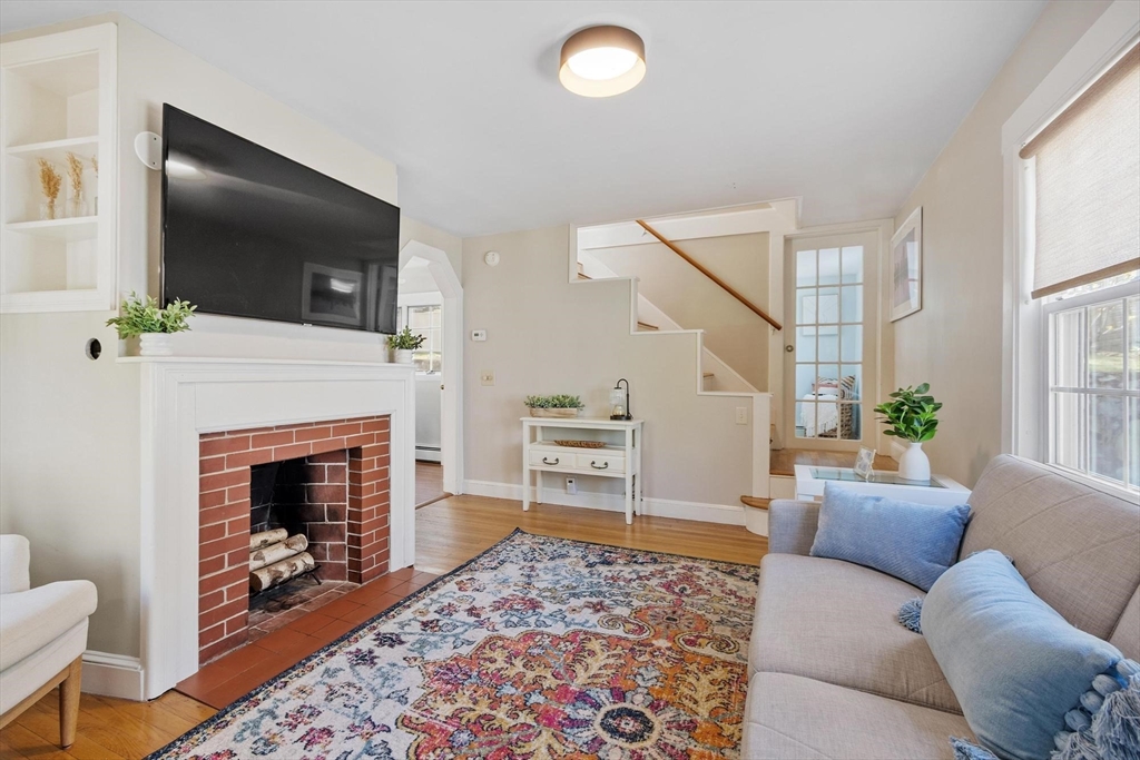 25 Naples Road