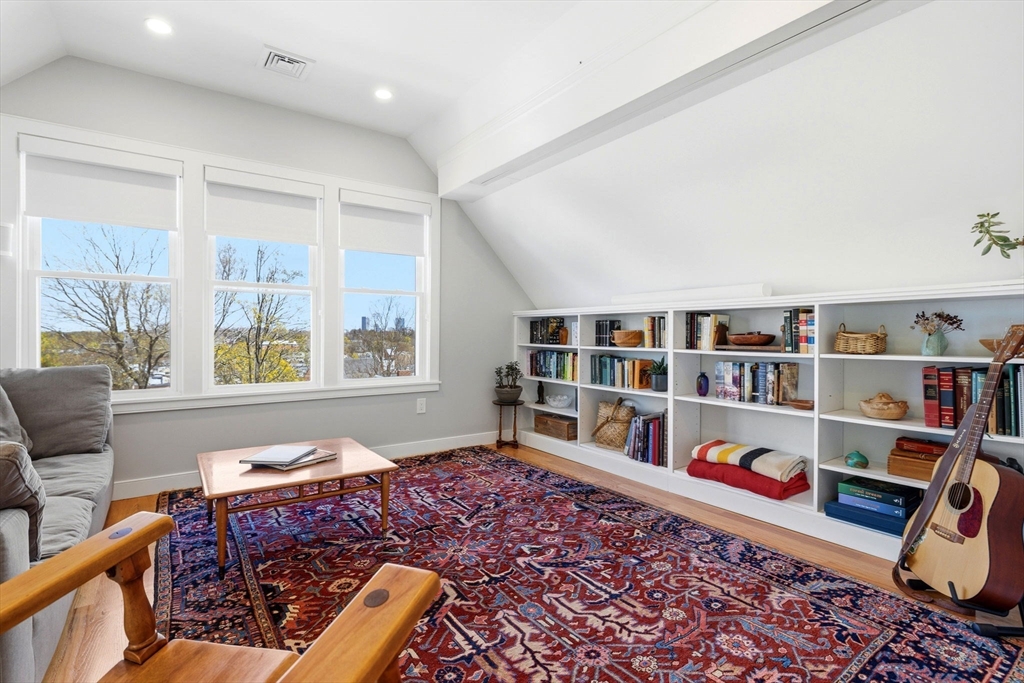 62 Saint Rose St # 3
