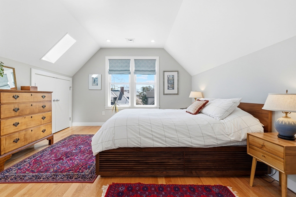 62 Saint Rose St # 3