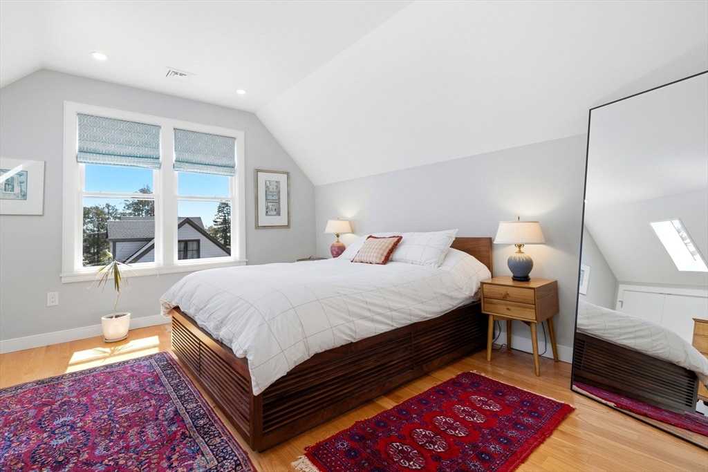 62 Saint Rose St # 3