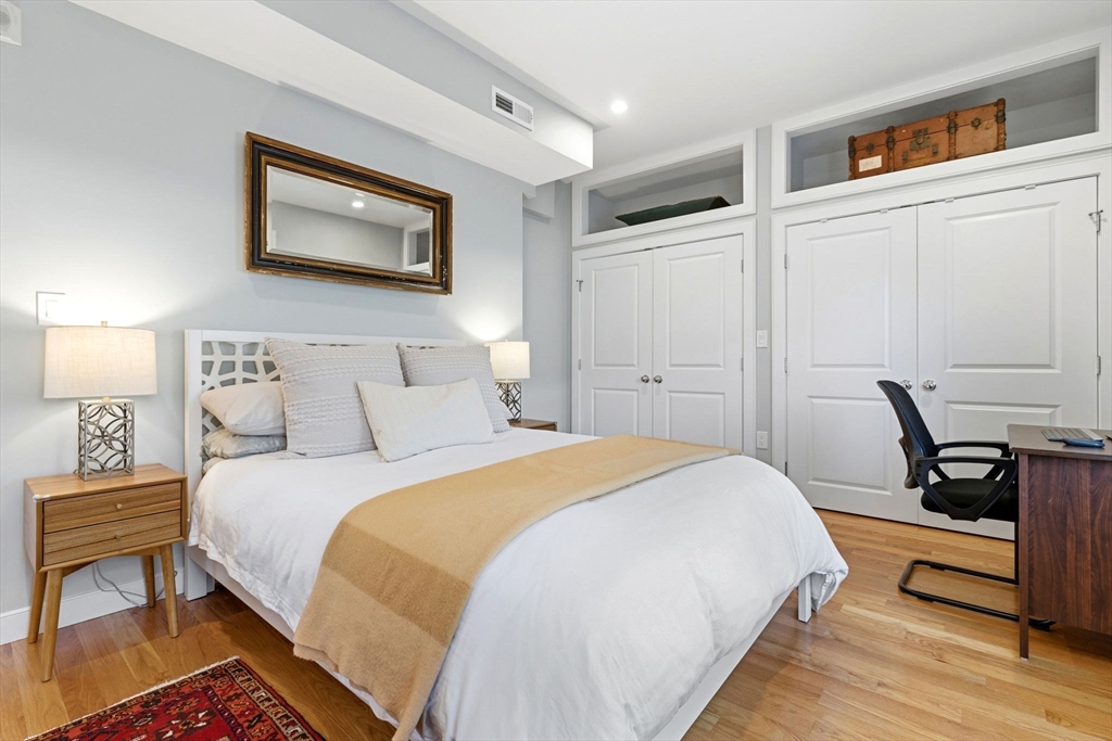 62 Saint Rose St # 3