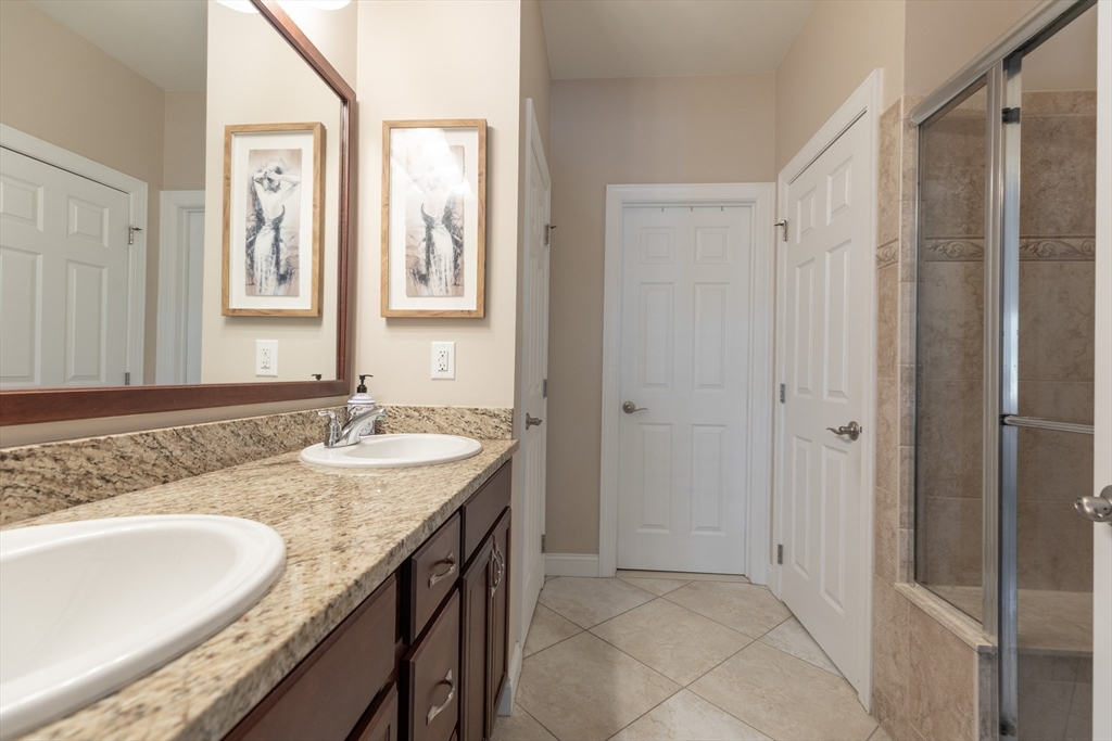54 Pondside Dr # 54