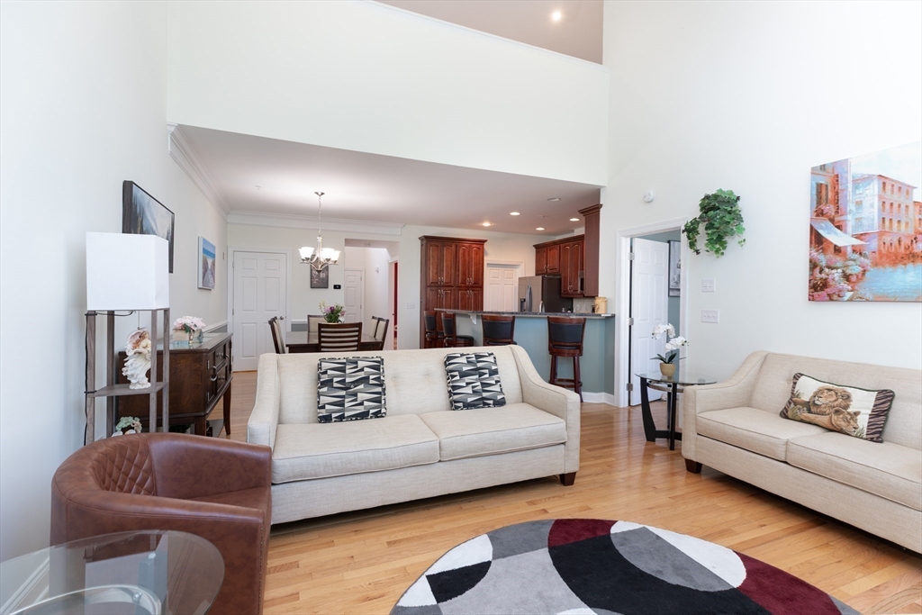 54 Pondside Dr # 54
