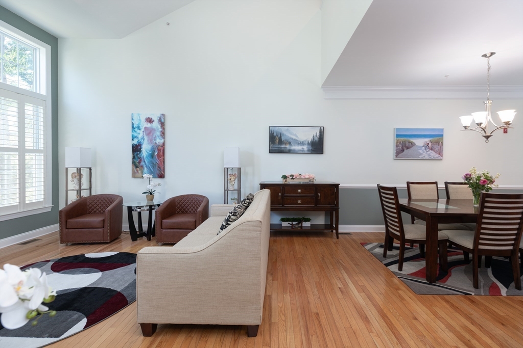 54 Pondside Dr # 54