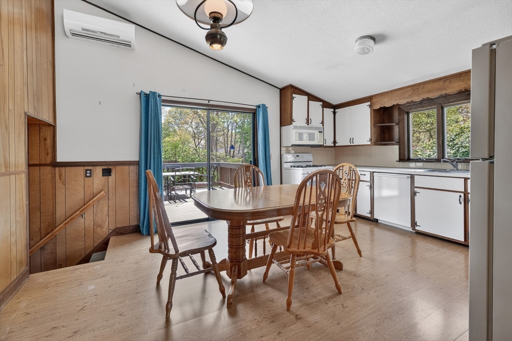 140 Buckwood Drive