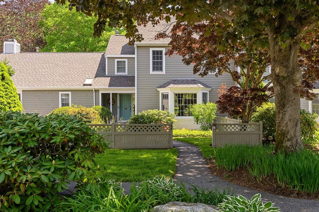 44 Floret Cir # 44