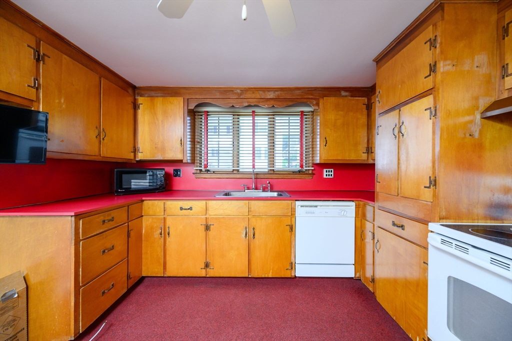 85 Elm St