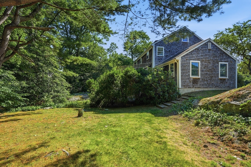 26 Old Coach Rd