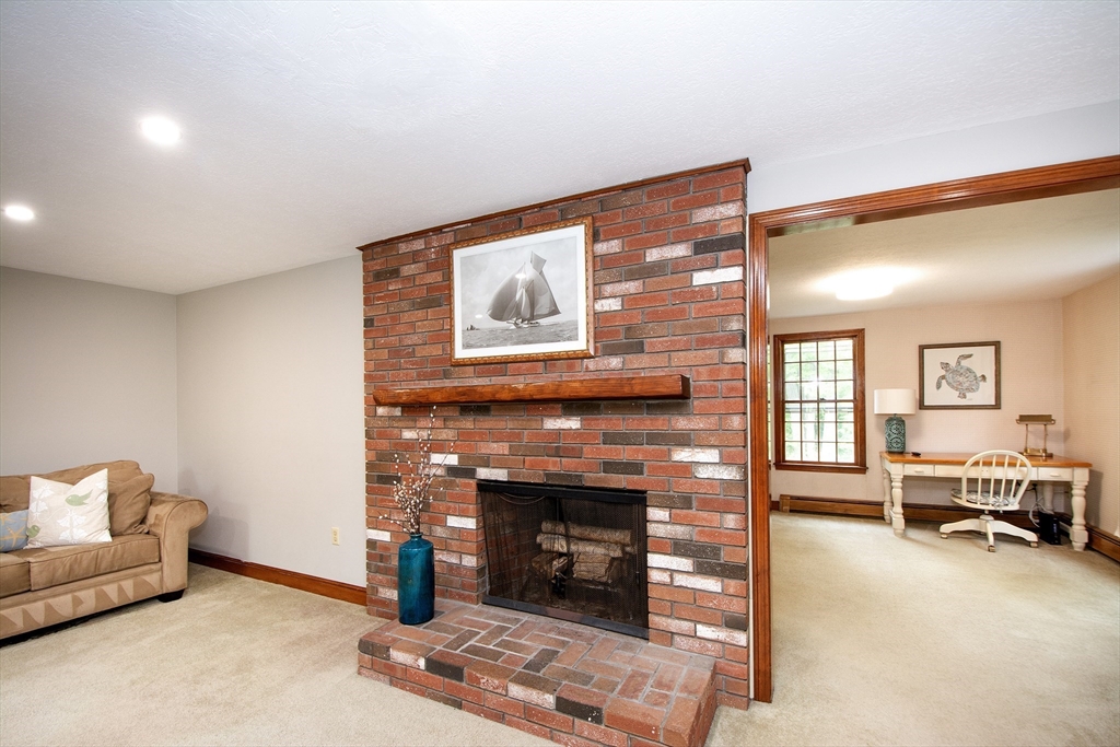 26 Old Coach Rd