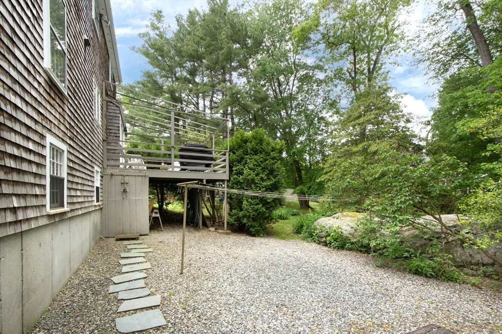26 Old Coach Rd