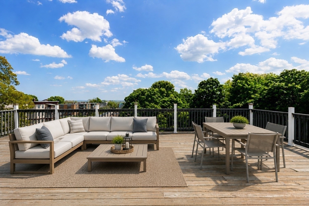 23 Bowdoin Ave # 5