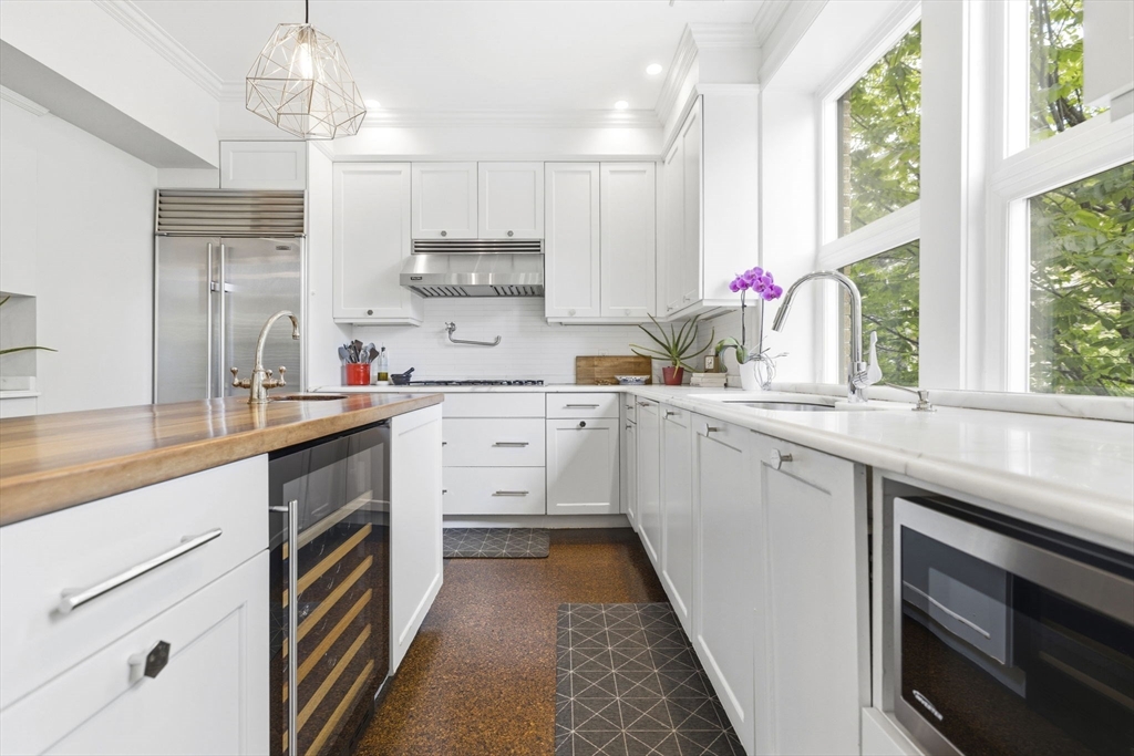 123 Saint Paul St # 1