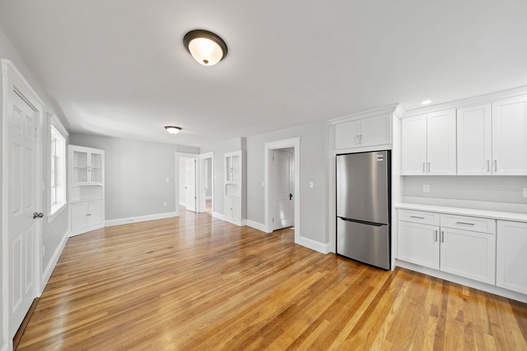 42 Plover Rd