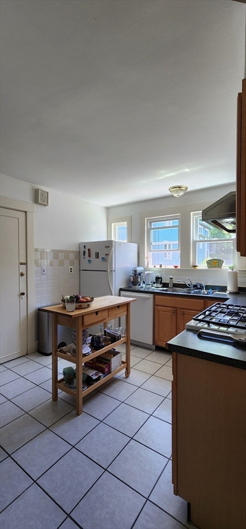 7-9 Bonwood St # 2