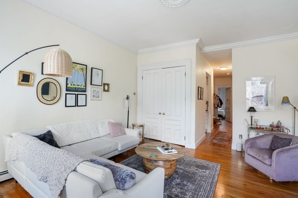 315 Beacon St # 8