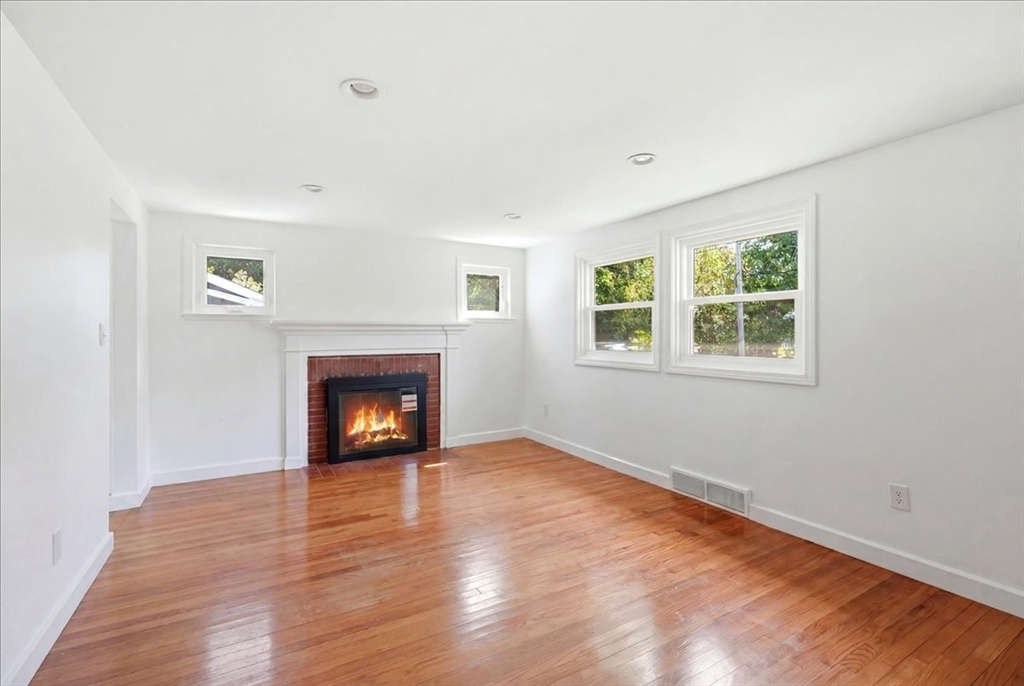 6 Jackson Rd