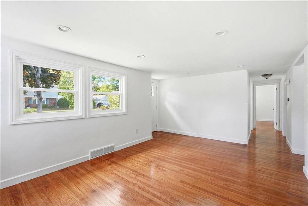 6 Jackson Rd