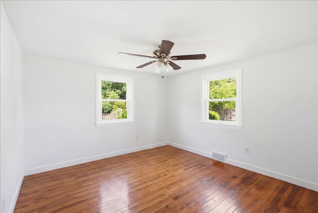 6 Jackson Rd