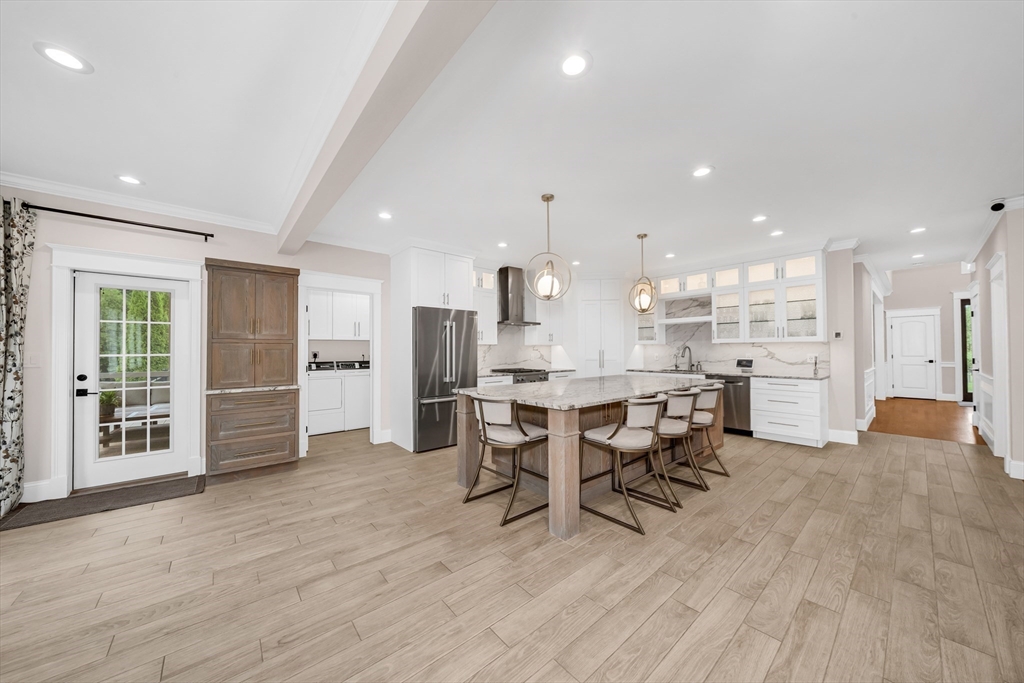 6 Little Meadow Way