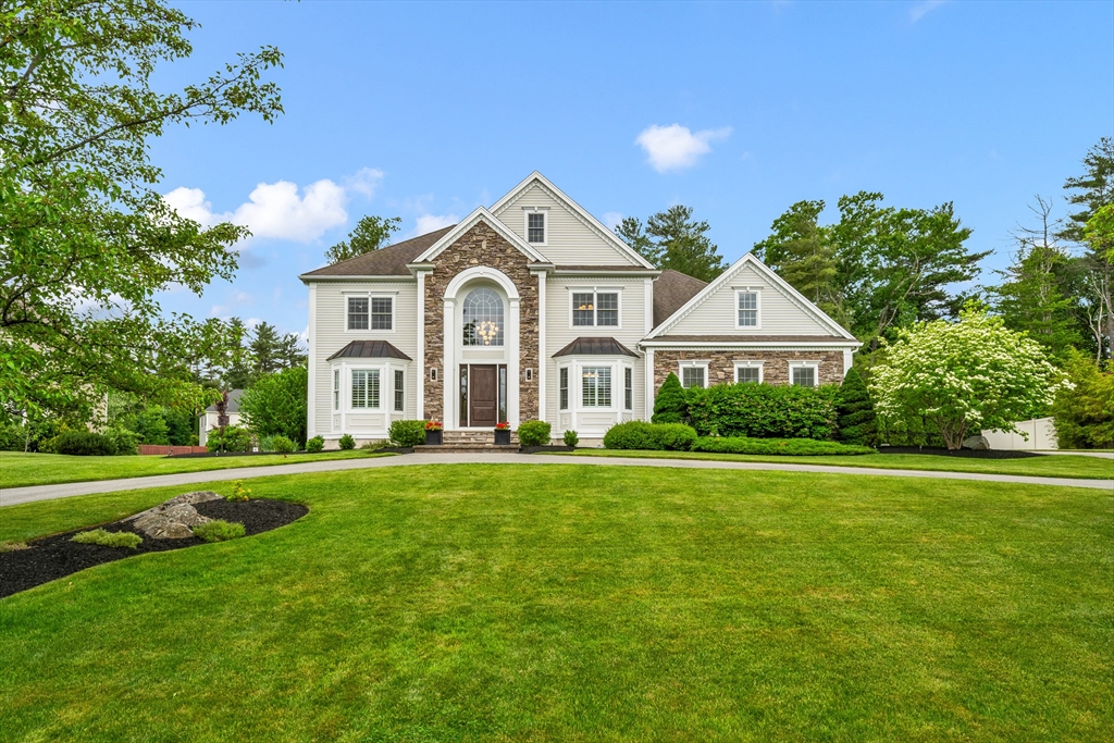 6 Little Meadow Way