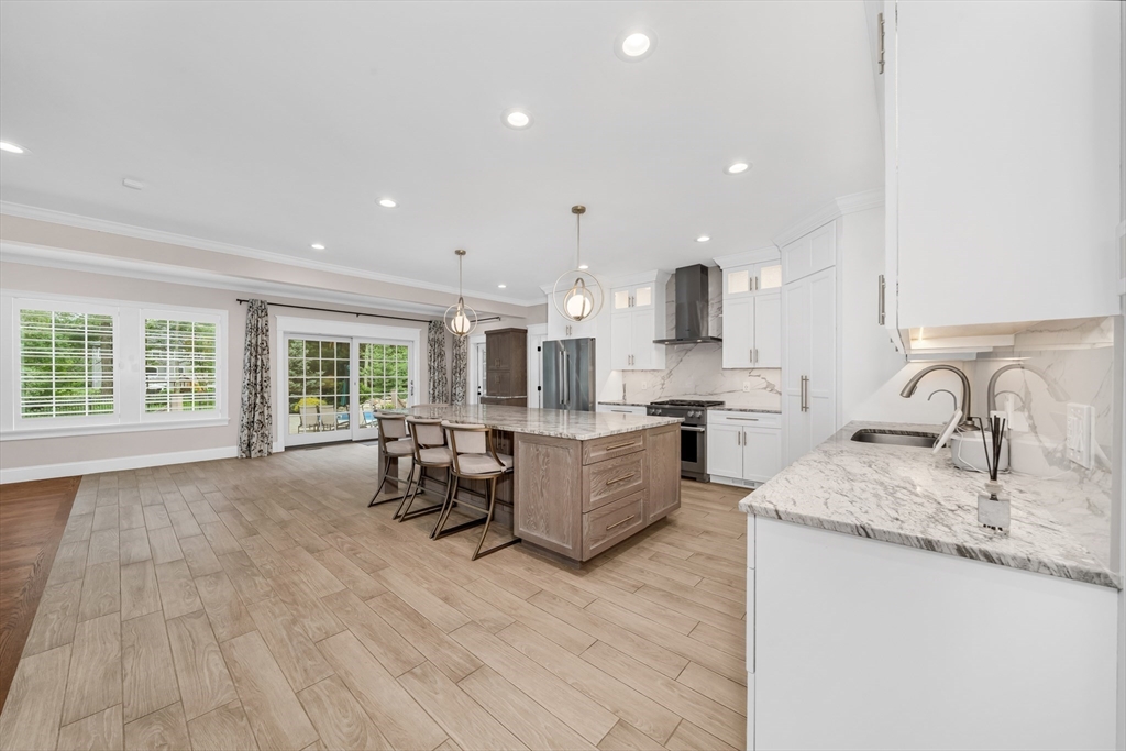 6 Little Meadow Way