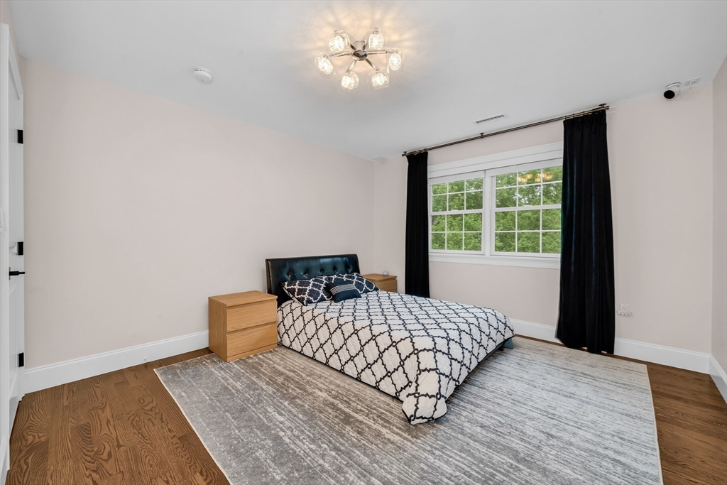 6 Little Meadow Way