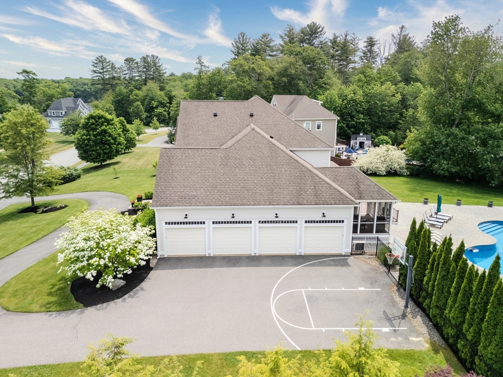 6 Little Meadow Way