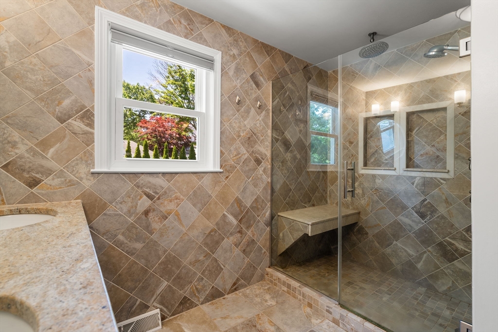 5 Patrick Cir