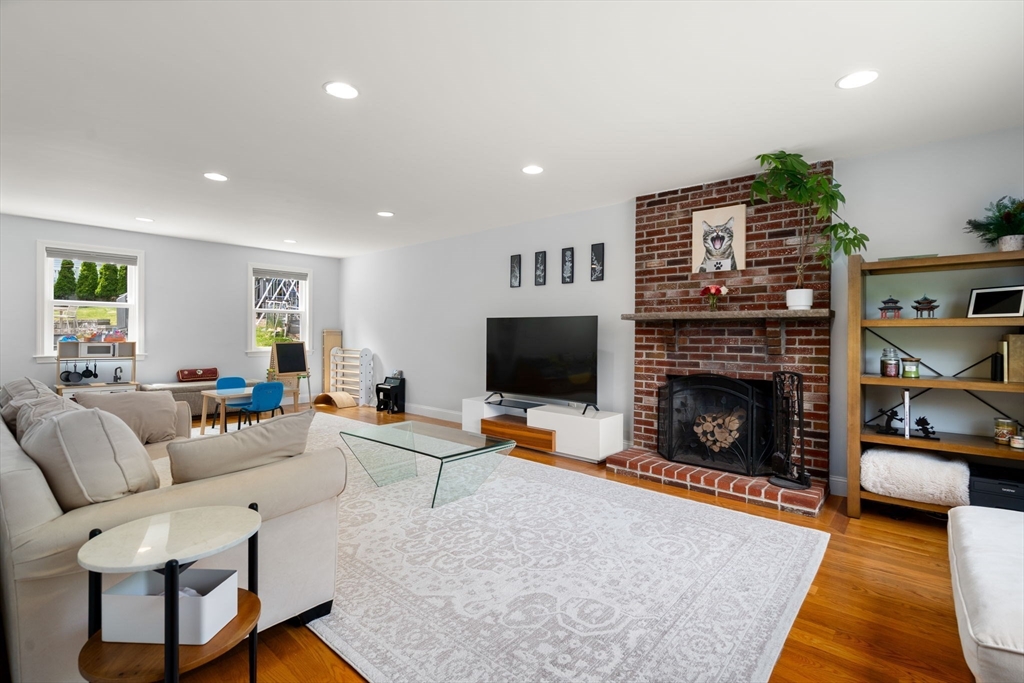 5 Patrick Cir