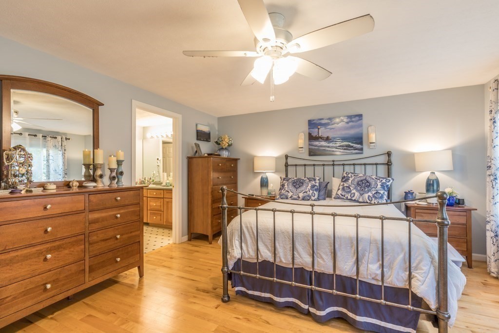 26 Caspian Way # 26