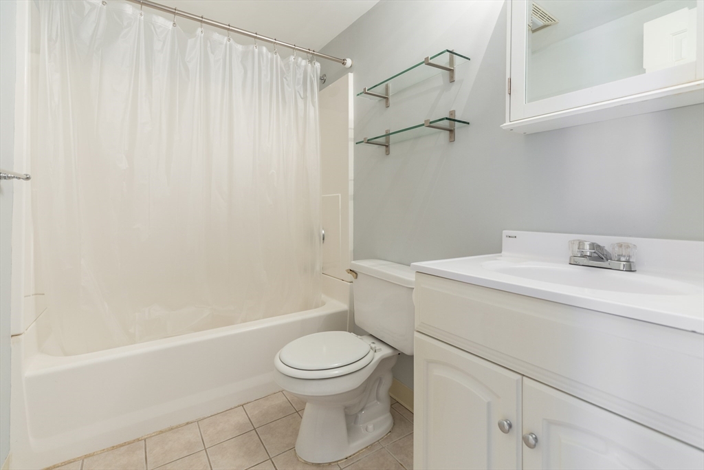 147-149 Richmond St # 5