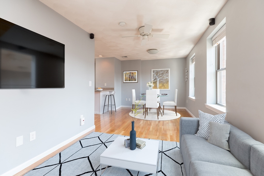 147-149 Richmond St # 5