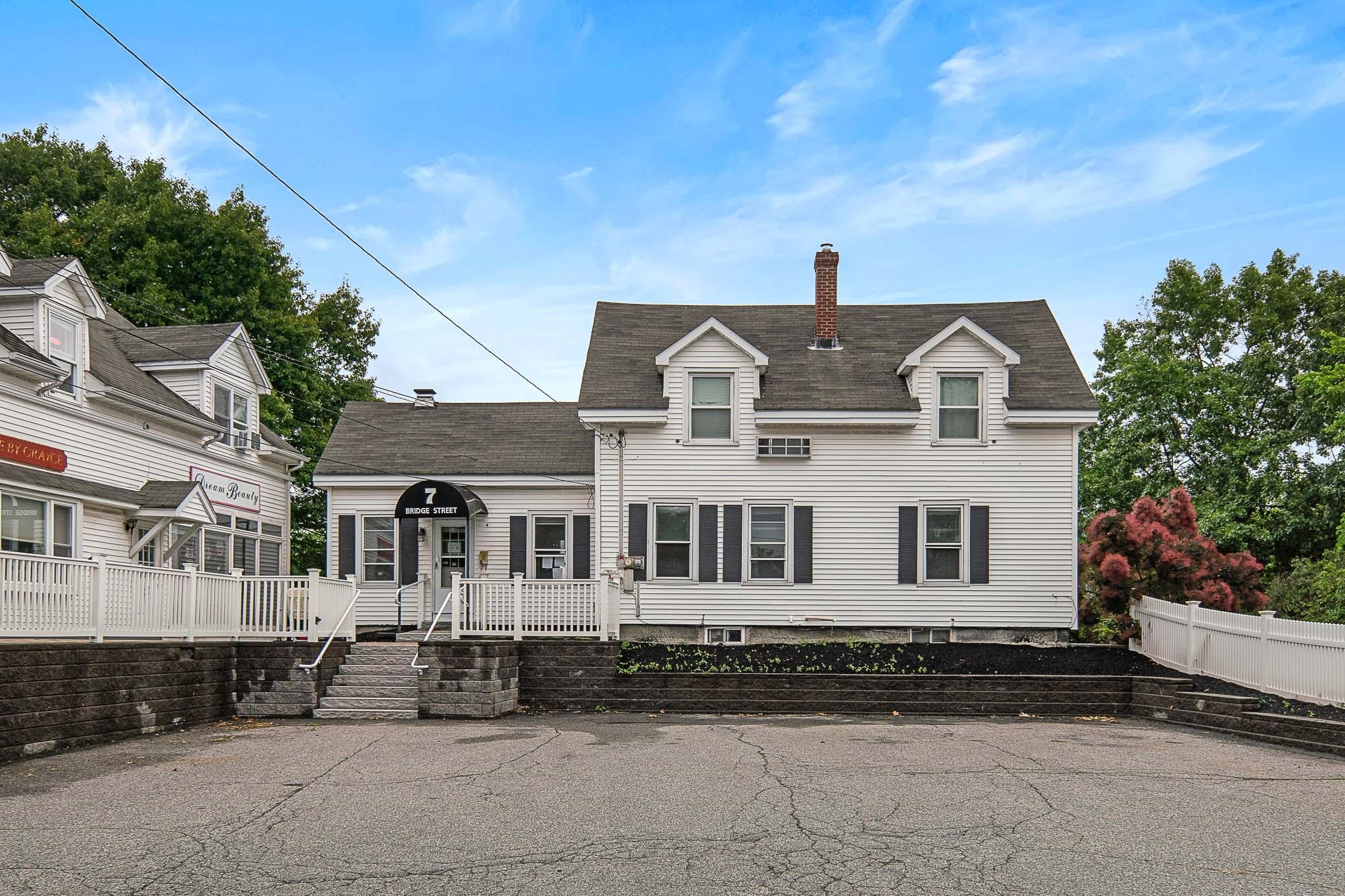 7 Bridge St # 10