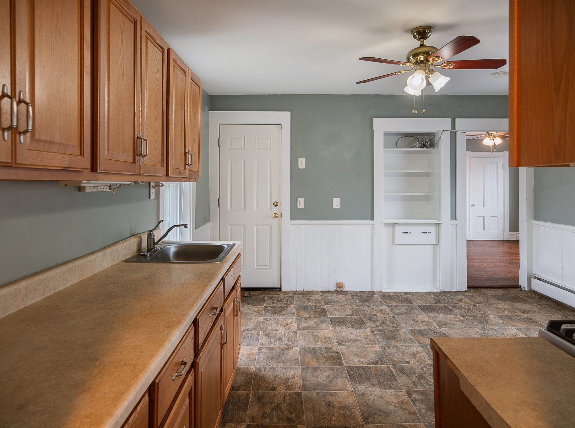 7 Bridge St # 10