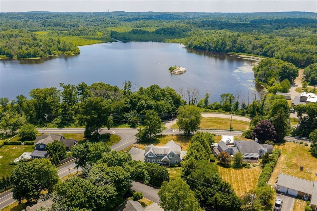 255 Pond