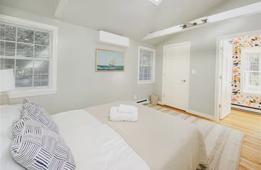 92 Atlantic - Cottage