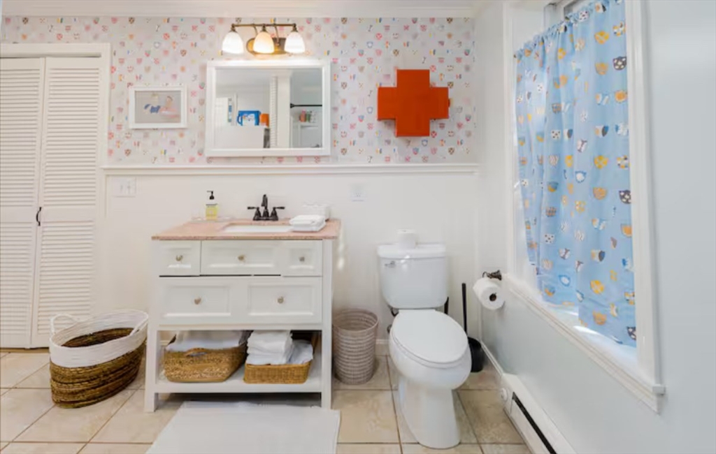 92 Atlantic - Cottage