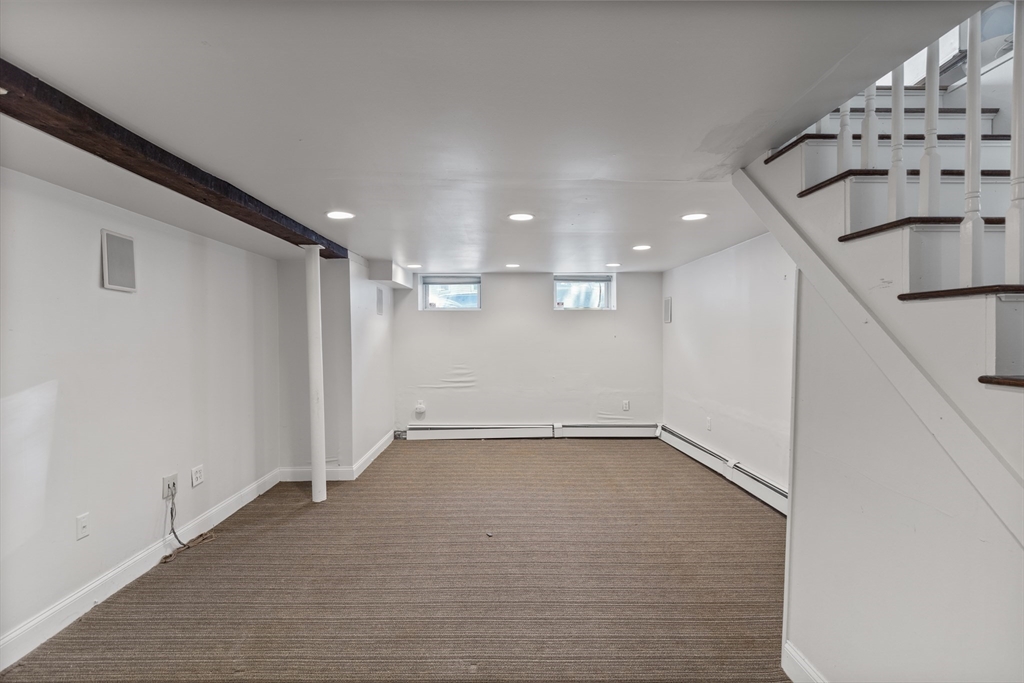23 Dorchester St # 1