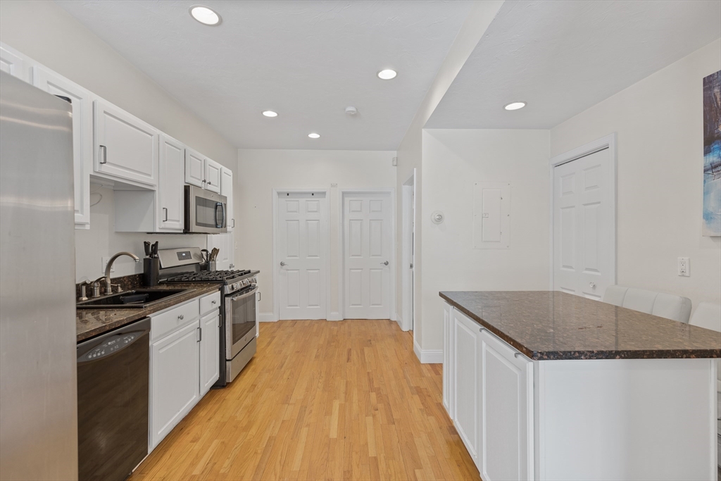 23 Dorchester St # 1