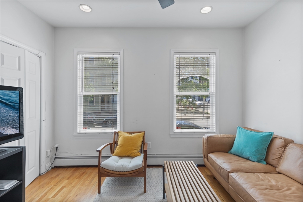 23 Dorchester St # 1