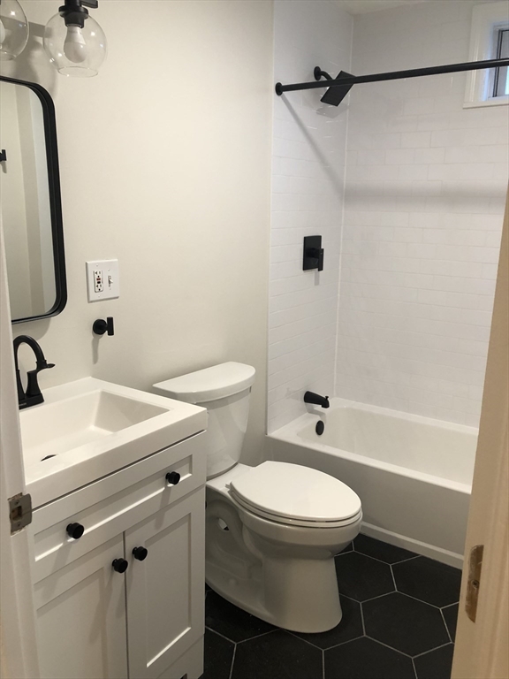 23 Dorchester St # 1