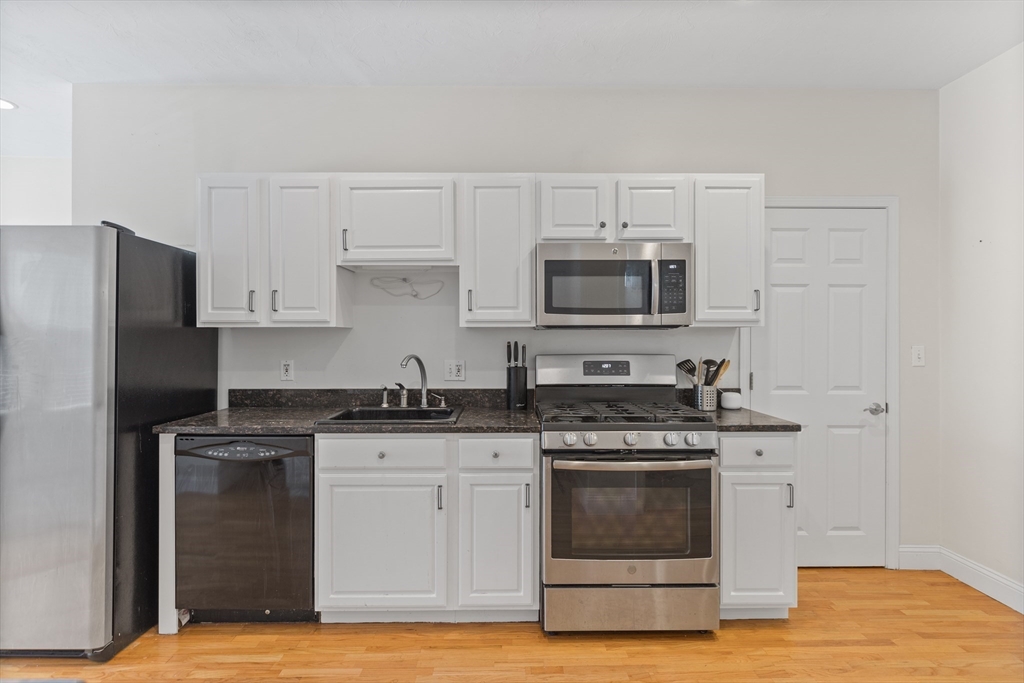 23 Dorchester St # 1