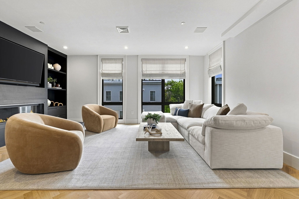 532 E. 3rd Street # 5